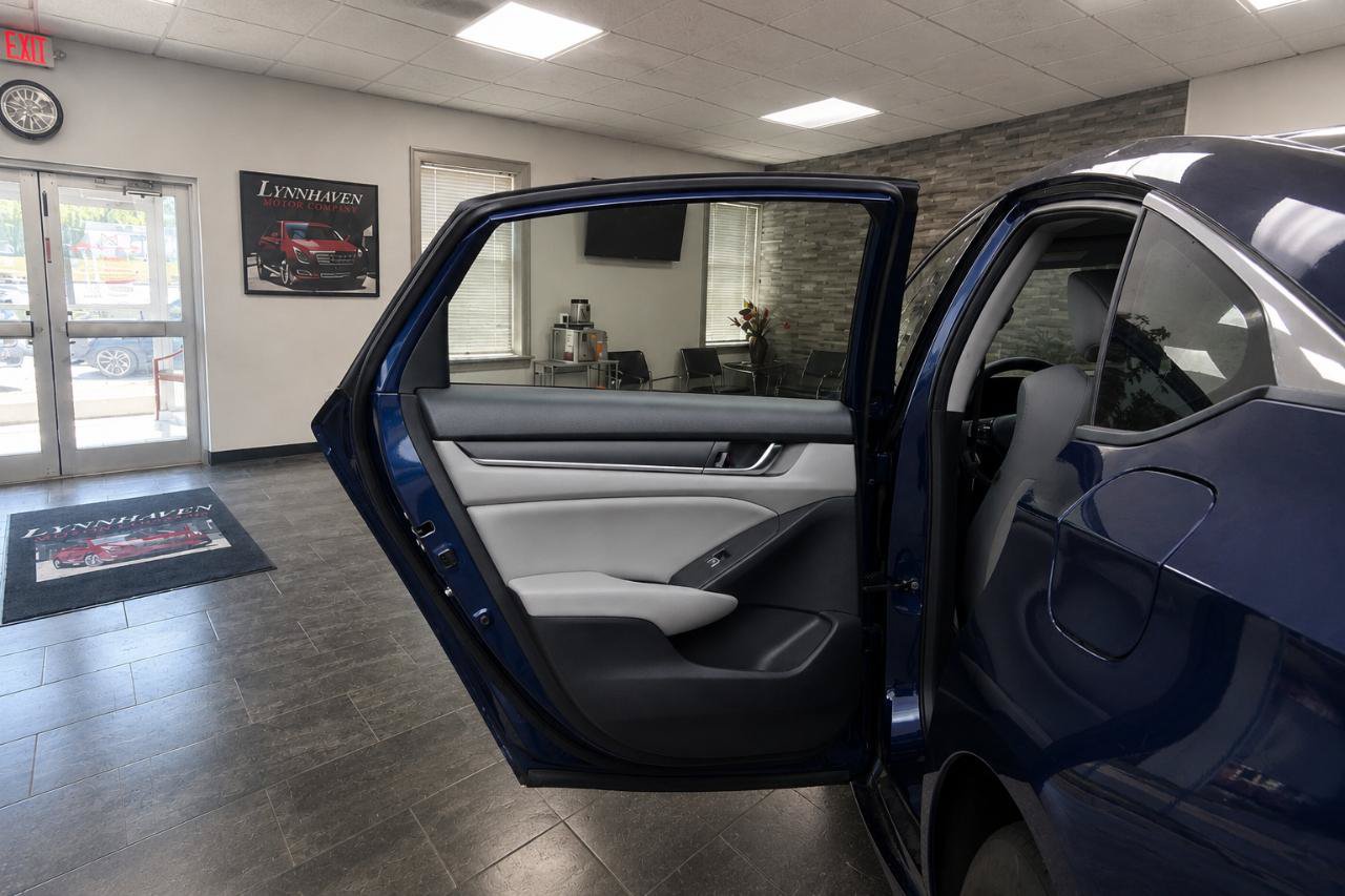 Used 2019 Honda Accord LX image 11