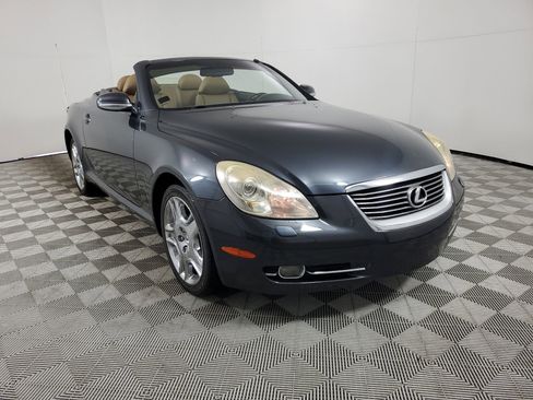 Used 2006 Lexus SC 430 Convertible RWD image 2