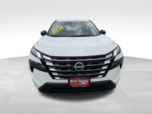 Certified 2026 Nissan Rogue S FWD image 2