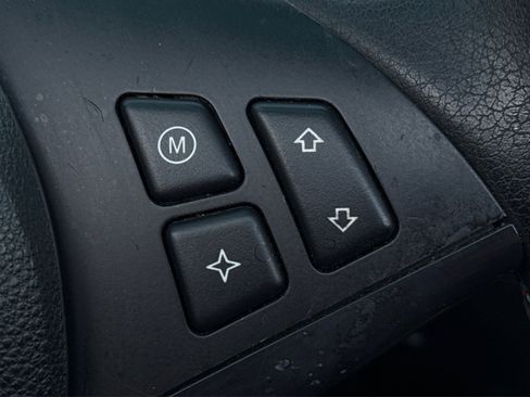 Used 2007 BMW M6 Convertible image 28