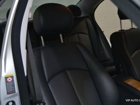 Used 2008 Mercedes-Benz E 350 Sport image 14