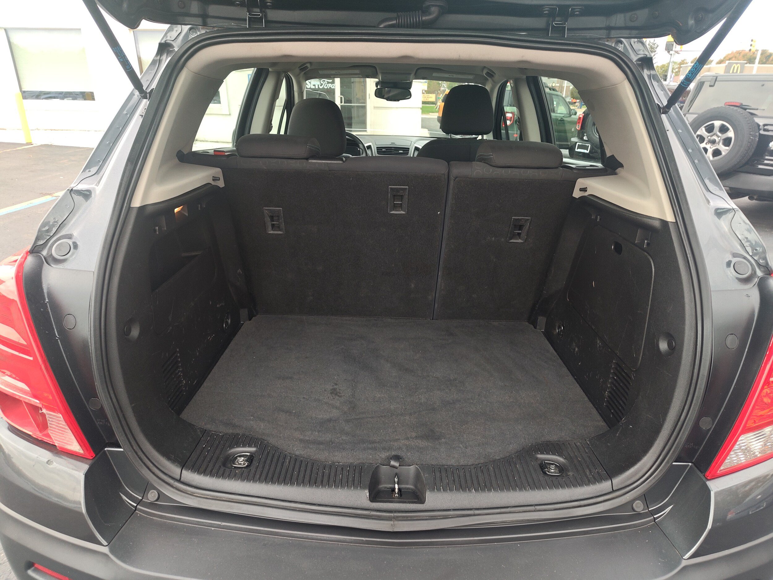 Used 2016 Chevrolet Trax LS FWD image 6