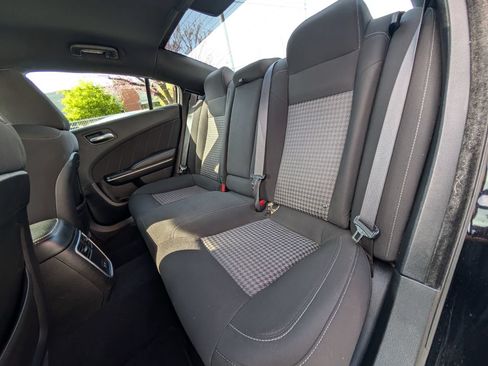 Used 2022 Dodge Charger GT RWD image 18