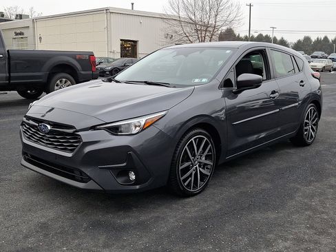 Used 2024 Subaru Impreza 2.0i Sport image 3