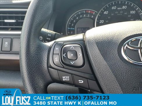 Used 2015 Toyota Camry LE image 16