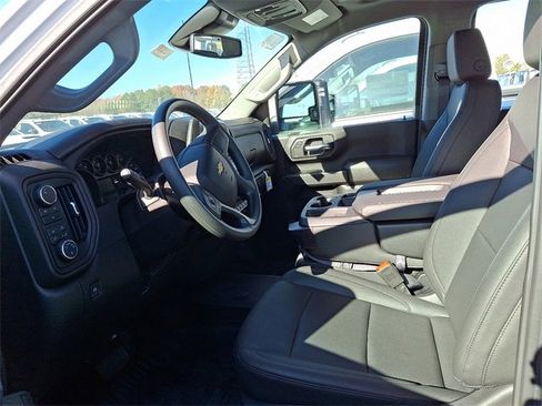 New 2024 Chevrolet Silverado 2500 W/T w/ WT/CX Safety Package image 6