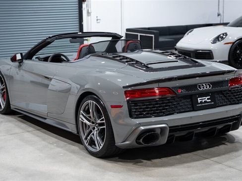 Used 2021 Audi R8 V10 performance AWD/4WD image 4