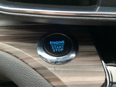 Used 2024 Ford Explorer Limited w/ Limited Technology Package image 41