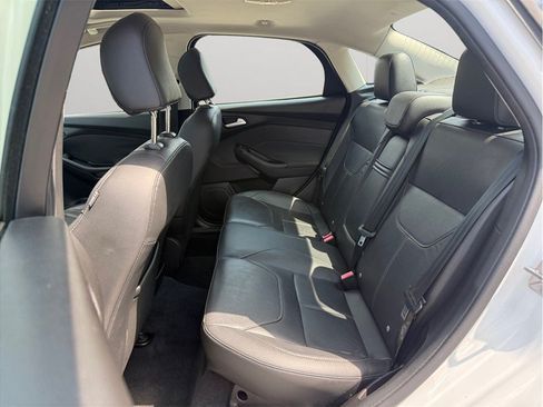 Used 2016 Ford Focus SE w/ Equipment Group 201A FWD image 33
