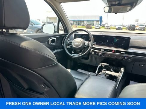 Used 2025 Kia Sorento S w/ Panoramic Sunroof Package FWD image 14
