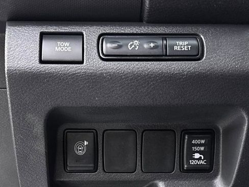 Used 2023 Nissan Frontier PRO-4X w/ Pro Convenience Package image 24