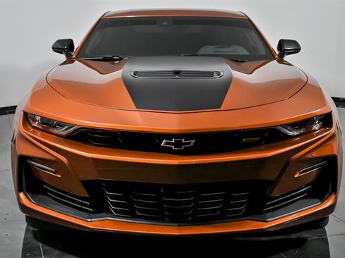 Used 2022 Chevrolet Camaro SS RWD image 4