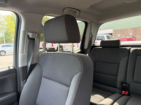 Used 2018 Chevrolet Silverado 1500 LT w/ All Star Edition AWD/4WD image 11