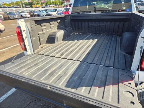 Used 2021 GMC Sierra 1500 Elevation AWD/4WD image 10