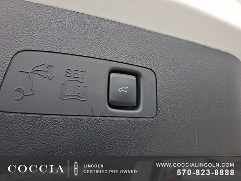 Certified 2025 Lincoln Corsair Reserve image 29