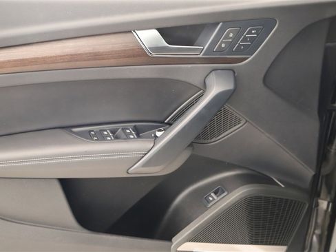 Used 2023 Audi Q5 2.0T Premium Plus w/ Premium Plus Package image 23