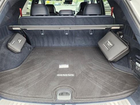 Used 2025 Genesis GV70 3.5T Sport w/ Sport Advanced Package image 27