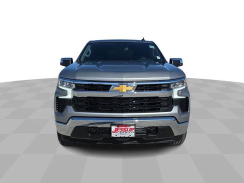 Used 2023 Chevrolet Silverado 1500 LT image 3