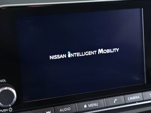 Certified 2024 Nissan Rogue SV w/ SV Premium Package image 16