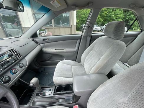 Used 2003 Toyota Camry LE FWD image 15