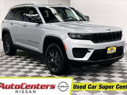 Used 2024 Jeep Grand Cherokee Altitude