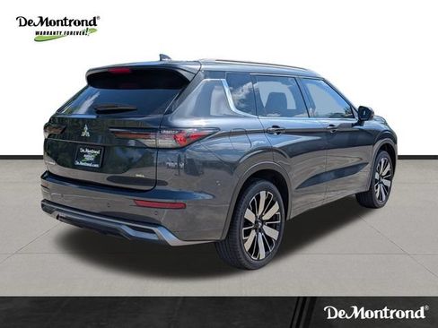 New 2026 Mitsubishi Outlander SEL FWD image 5