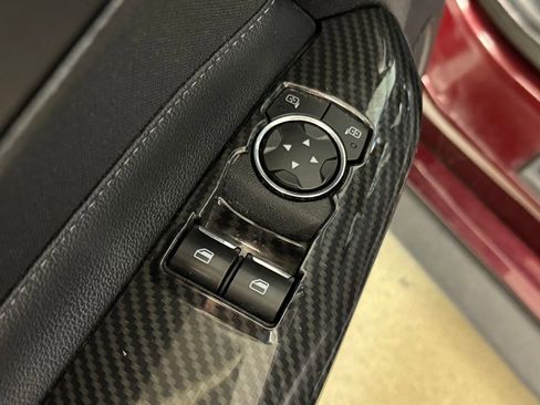 Used 2018 Ford Mustang GT RWD image 10