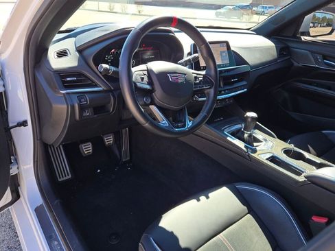 Used 2022 Cadillac CT4 V Blackwing image 22