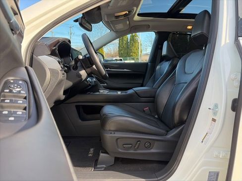 Used 2022 INFINITI QX60 Sensory w/ Cargo Package image 20