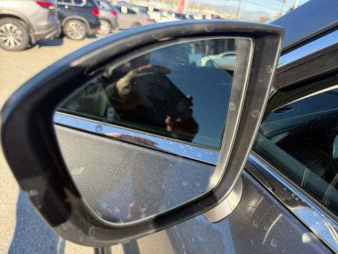 Used 2025 INFINITI QX60 Pure image 35