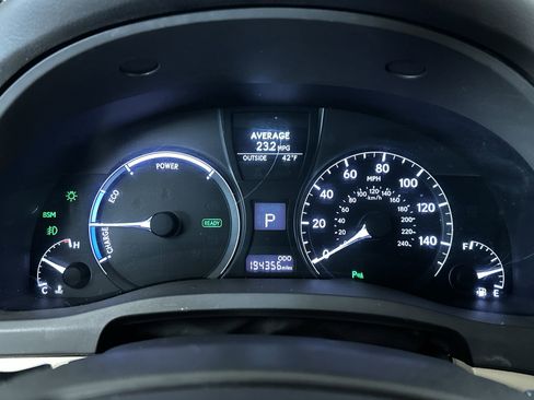 Used 2015 Lexus RX 450h AWD image 16
