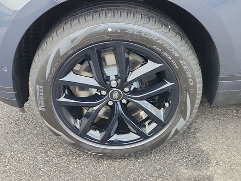 New 2026 Land Rover Range Rover Velar S image 9