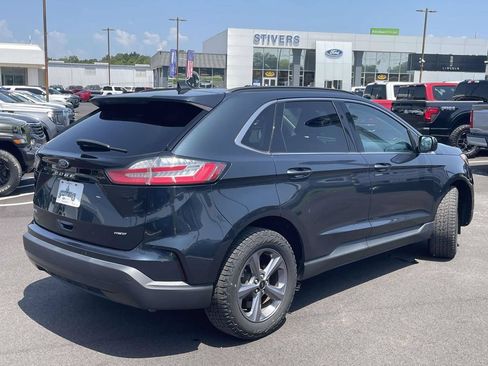 Certified 2022 Ford Edge SEL w/ Sport Appearance Package AWD/4WD image 3
