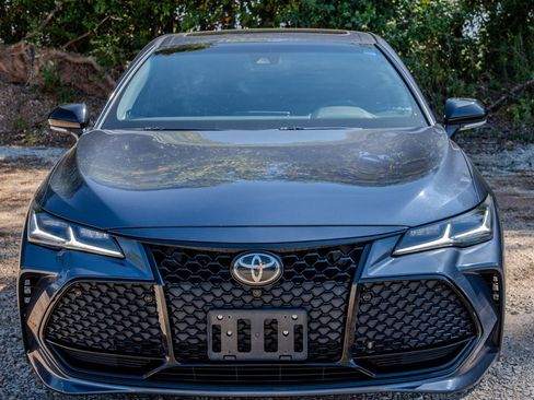 Used 2019 Toyota Avalon Touring w/ All Weather Liner Package FWD image 8