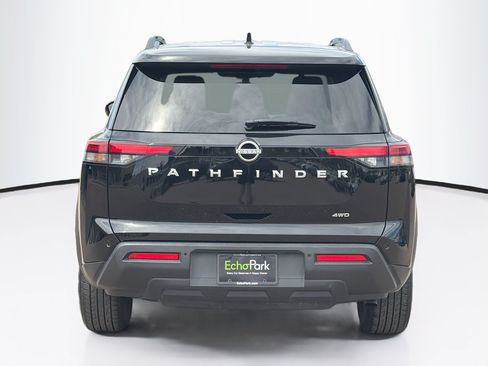 Used 2025 Nissan Pathfinder SV AWD/4WD image 7
