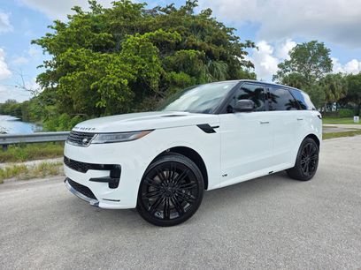 New 2026 Land Rover Range Rover Sport Dynamic SE