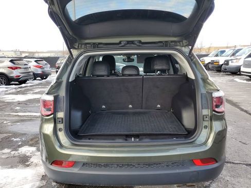 Used 2019 Jeep Compass Limited image 25