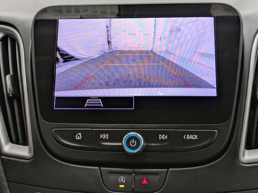 Used 2024 Chevrolet Malibu LT FWD image 11