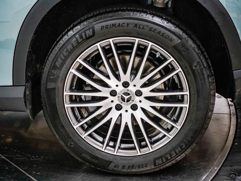 Used 2026 Mercedes-Benz GLC 300 image 10