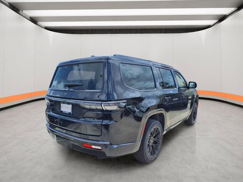 New 2026 Jeep Grand Wagoneer Limited AWD/4WD image 6