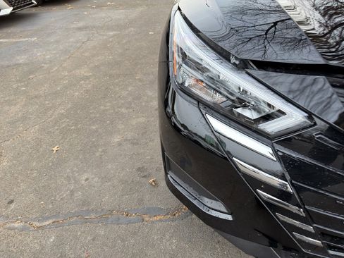 New 2025 Nissan Versa SV w/ Trunk Package image 10