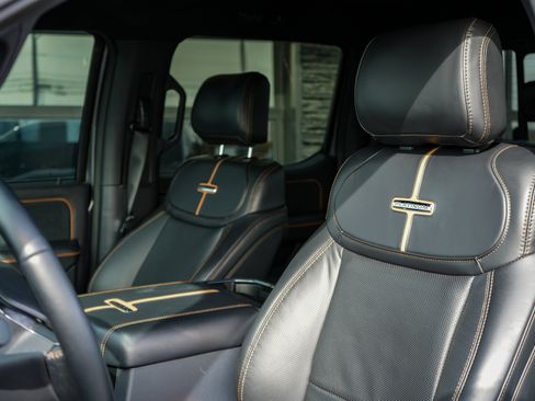 Used 2024 Ford F250 Platinum w/ Tremor Off-Road Package image 15