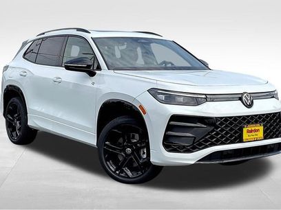 New 2025 Volkswagen Tiguan SE R-Line