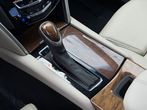 Used 2019 Cadillac XTS Premium Luxury AWD/4WD image 27