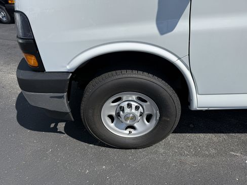 New 2025 Chevrolet Express 3500 w/ Power Convenience Package RWD image 8