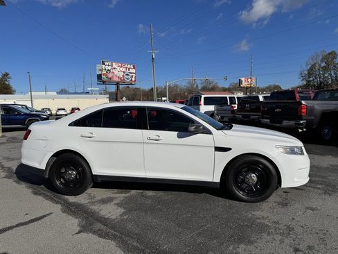 Used 2017 Ford Taurus Police Interceptor w/ Ready For The Road Package image 23