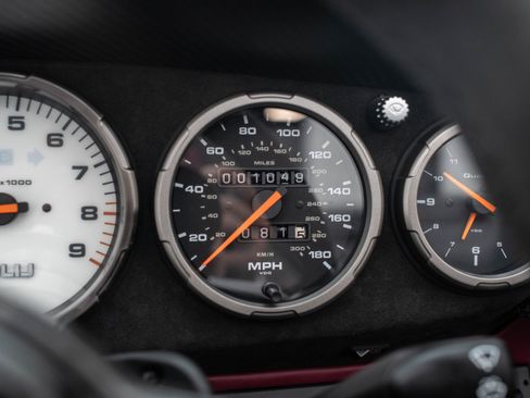 Used 1997 Porsche 911 Carrera RWD image 19