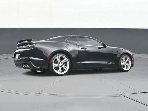Used 2019 Chevrolet Camaro SS RWD image 50