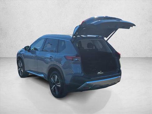 Used 2021 Nissan Rogue Platinum image 10