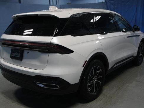 New 2026 Lincoln Nautilus Premier w/ Equipment Group 102A AWD/4WD image 30